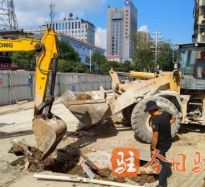 操逼日穴高温下的坚守｜道路建设者用汗水铺就畅通路